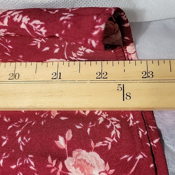 Nwt Rachel Parcell Floral Ruffle Top Burgundy Beet Falling Floral - Picture 14 of 15